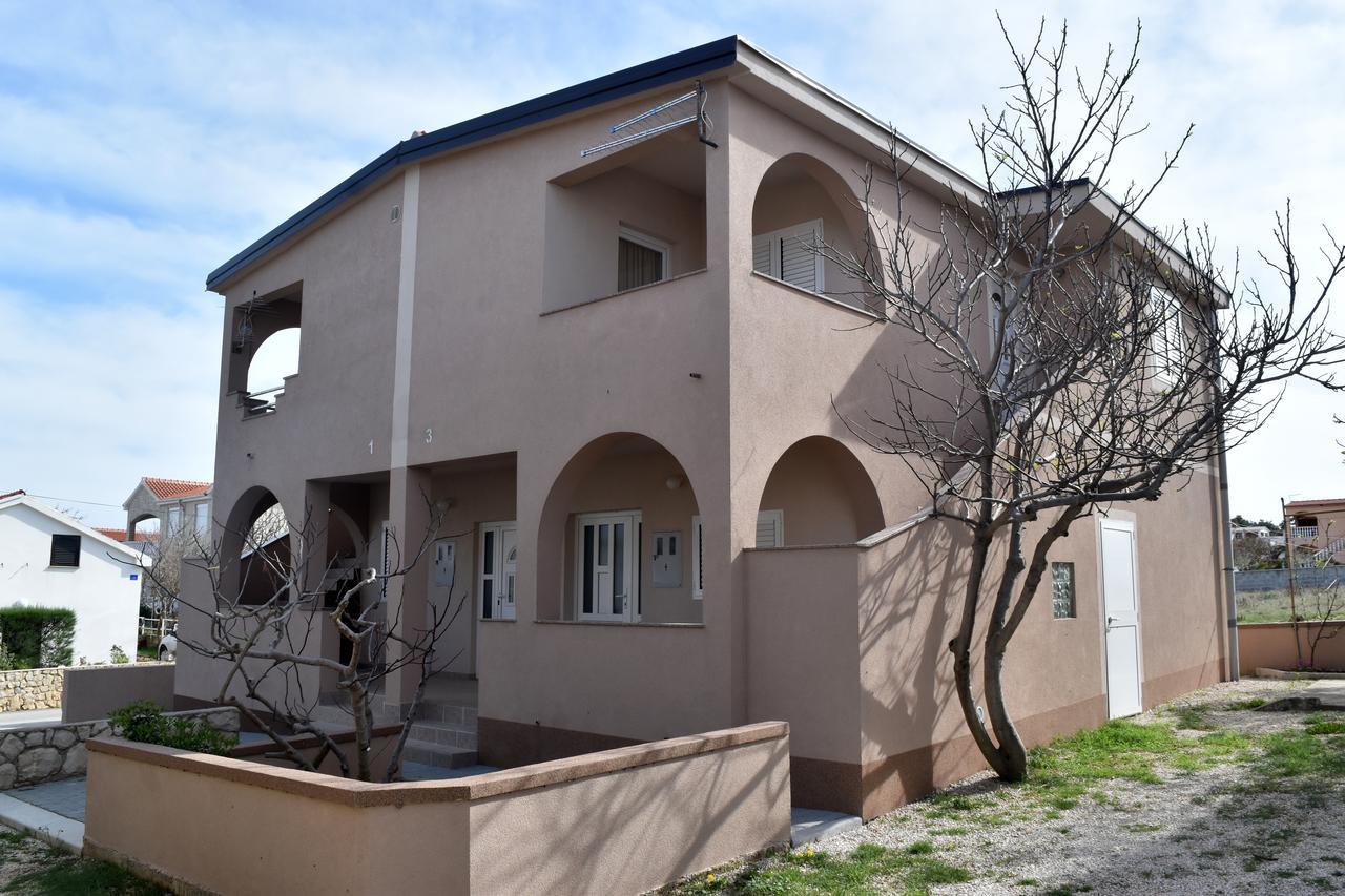 Apartments Oresic Vir Ngoại thất bức ảnh