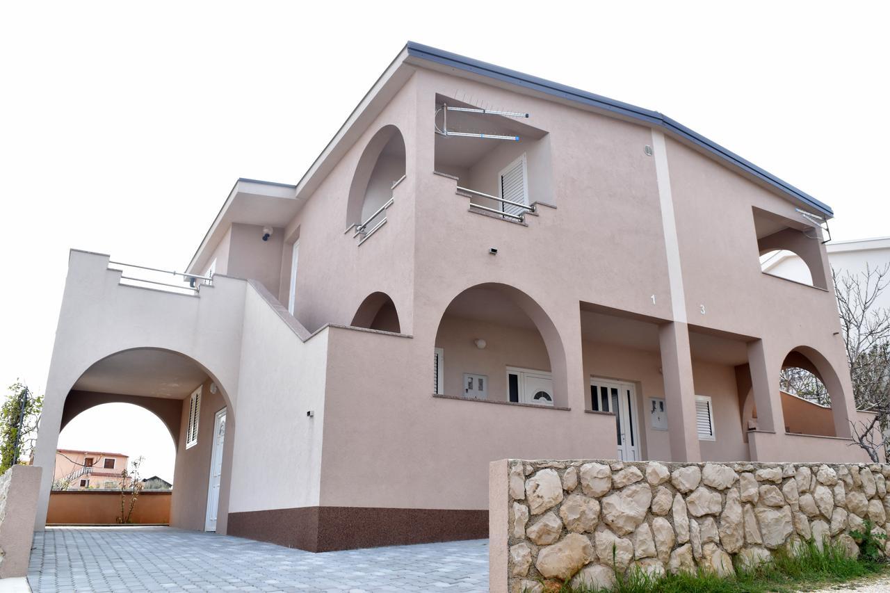 Apartments Oresic Vir Ngoại thất bức ảnh