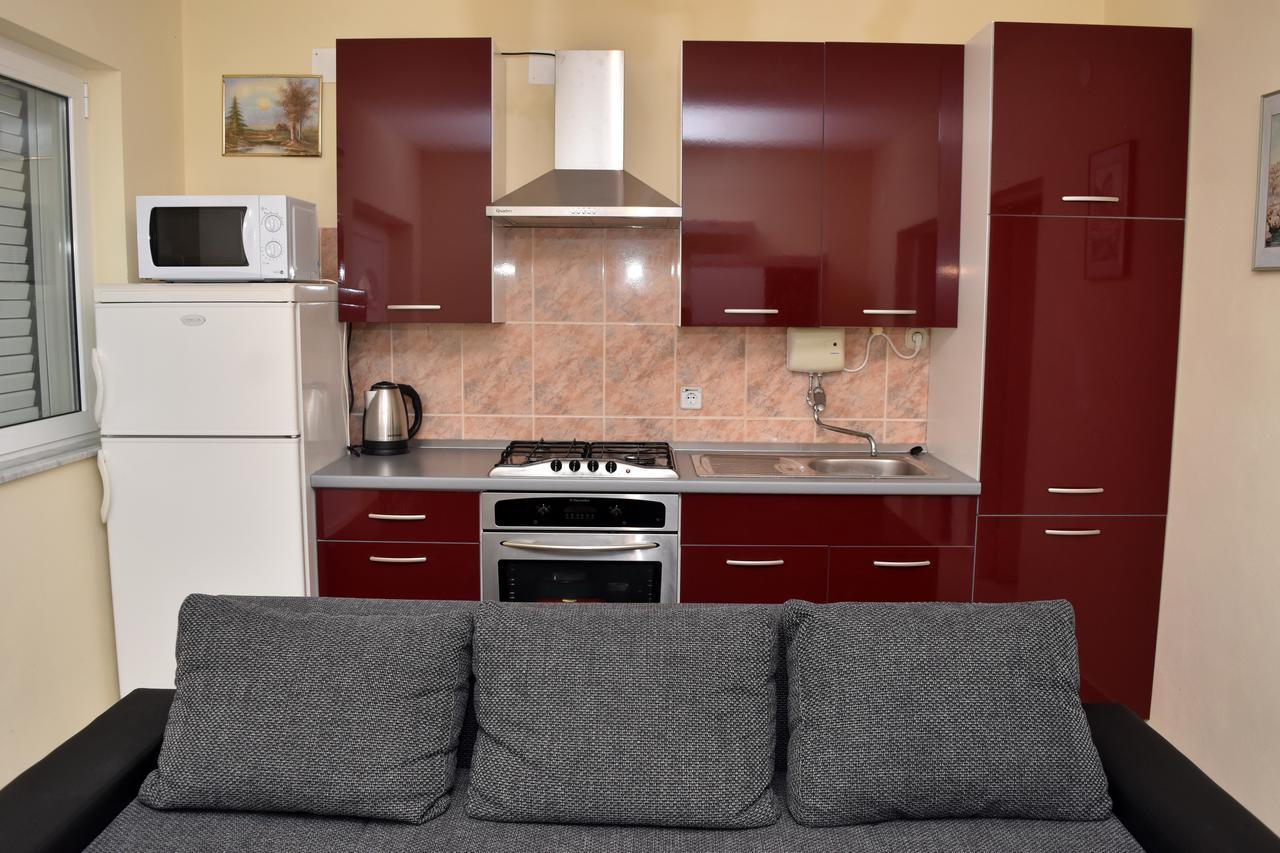 Apartments Oresic Vir Ngoại thất bức ảnh