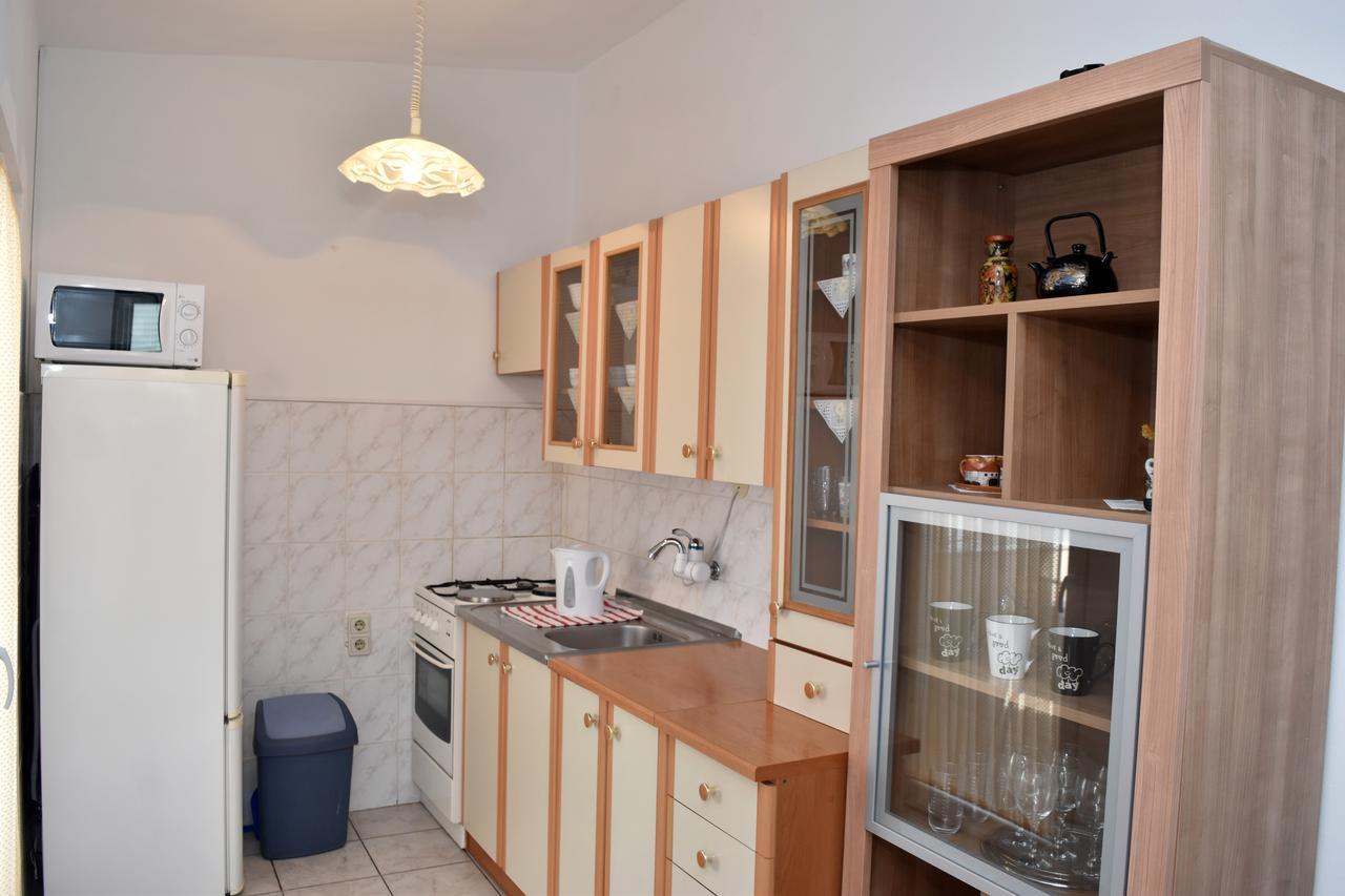 Apartments Oresic Vir Ngoại thất bức ảnh