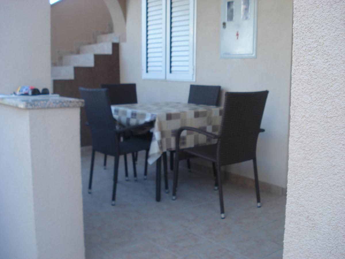 Apartments Oresic Vir Ngoại thất bức ảnh